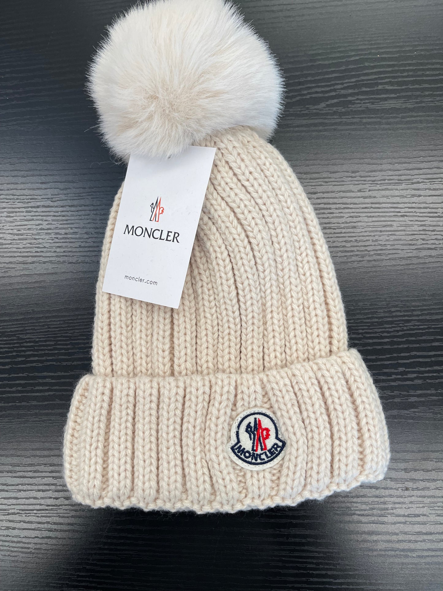 Moncler toques