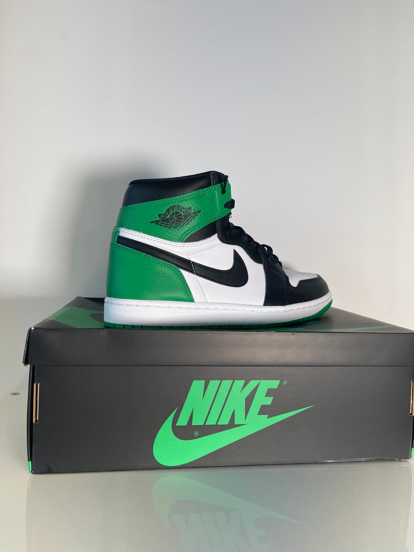 Air Jordan 1 Retro High OG