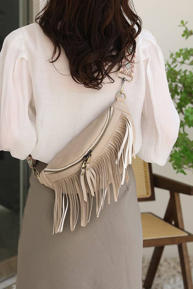 Tassel Zipper Crossbody Bag ZK173