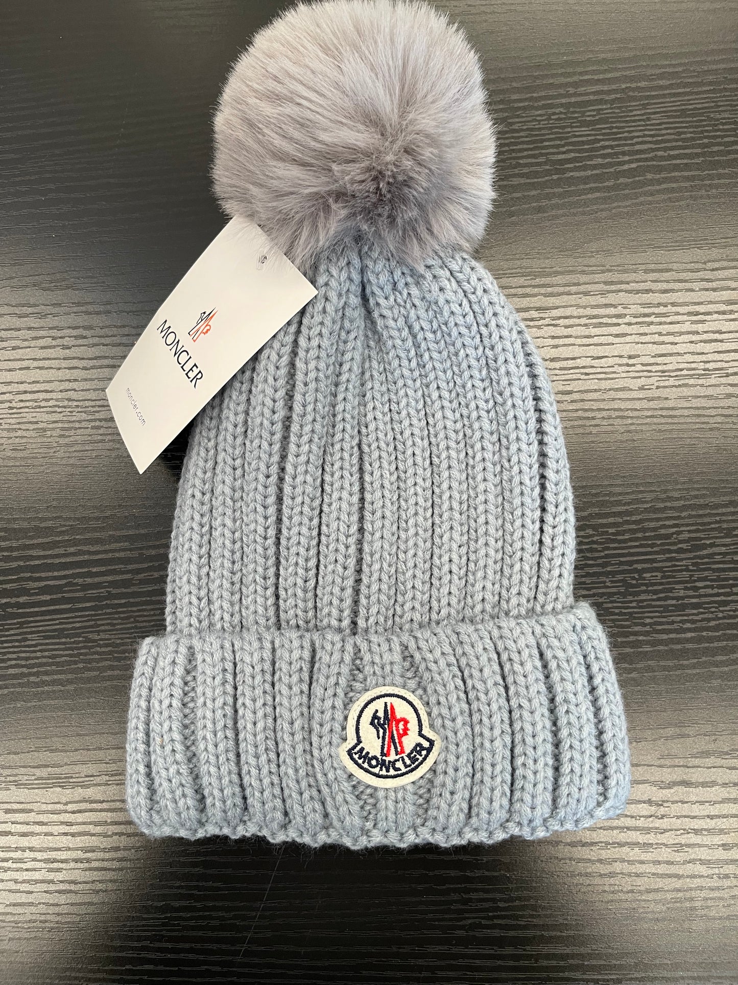 Moncler toques