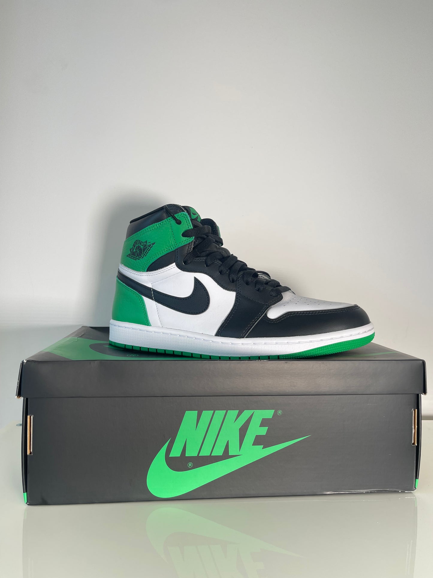 Air Jordan 1 Retro High OG